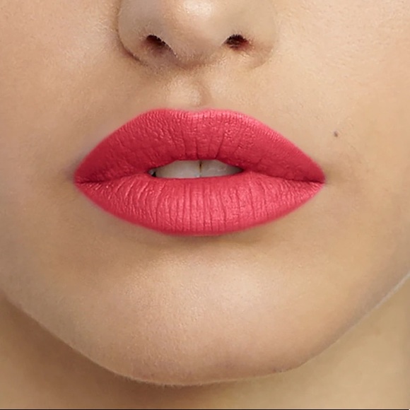 NIB NWT Bobbi Brown Best Selling Luxe Matte Lip Color Lipstick Cheeky Peach - Picture 13 of 15